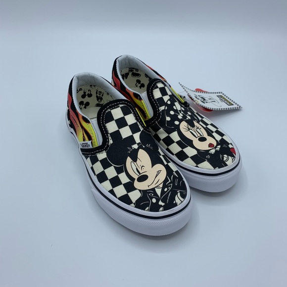disney slip on
